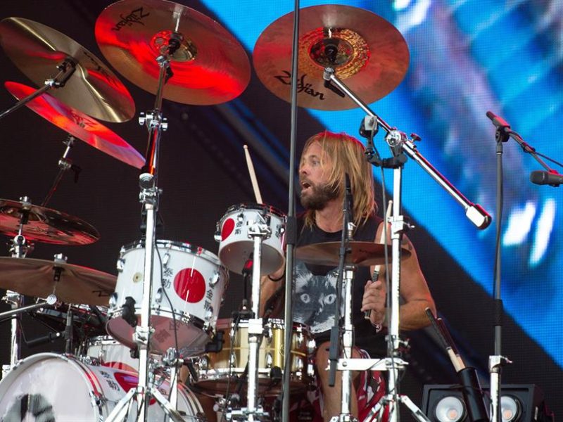 Venezolanos lamentan muerte de baterista de Foo Fighters