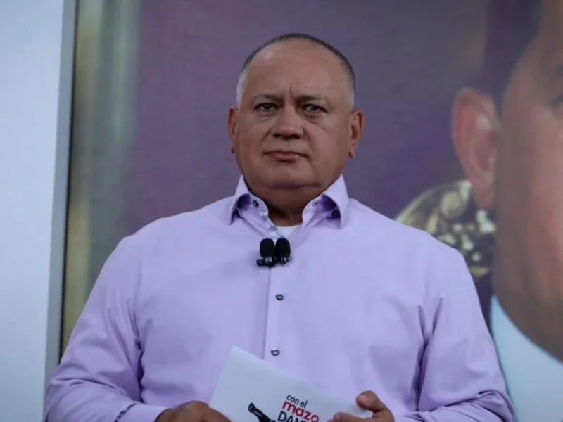 Cabello a canciller sueca: Métase en los asuntos de Suecia