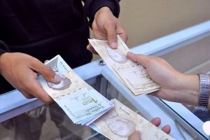 Cambiar a bolívares