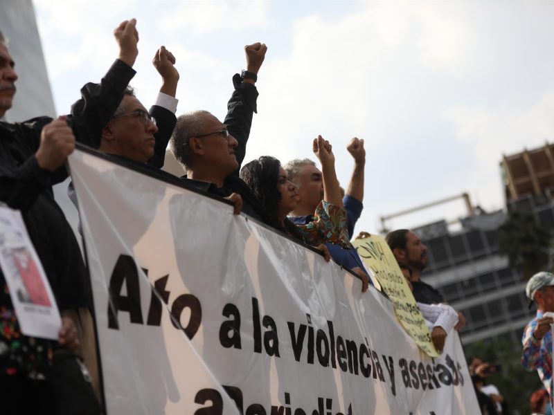 Marchan en México tras tres periodistas asesinados en los cinco últimos días