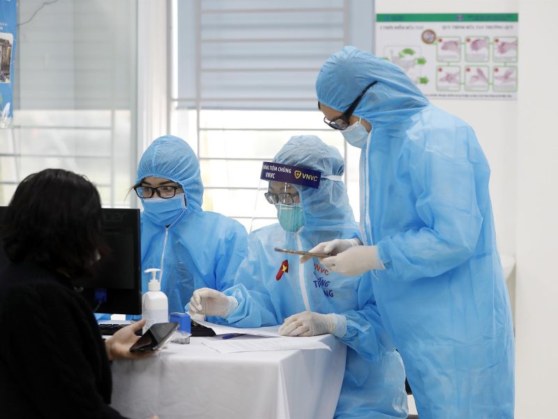 Número de posibles casos de COVID-19 en Corea del Norte supera los 2 millones