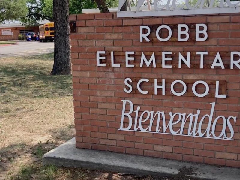 Cinco claves sobre la masacre escolar en Texas que dejó 19 niños y dos adultos muertos