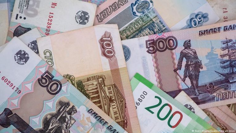 Rusia dice que pagará su deuda, pero en rublos