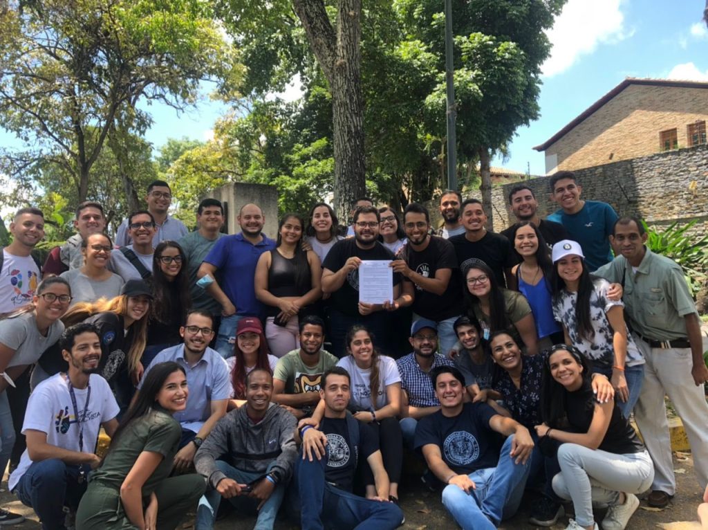 Jesús Mendoza gana la presidencia del FCU en la UCV según boletín preliminar 