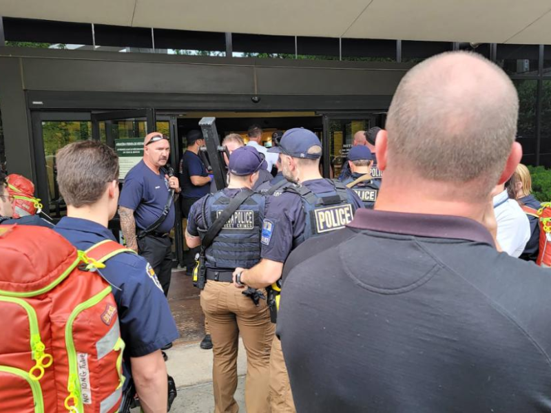 Al menos tres personas muertas tras un tiroteo en un hospital de Oklahoma