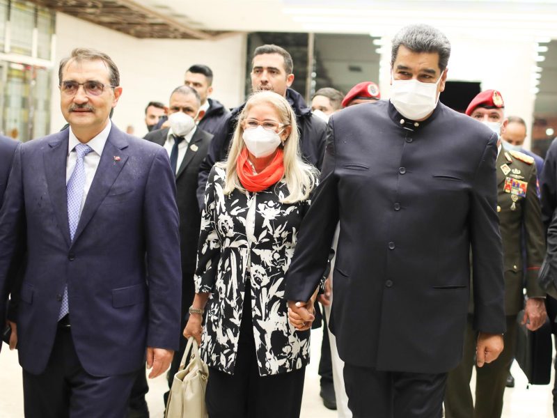 Argelia espera la llegada de Maduro, en el marco de su gira internacional