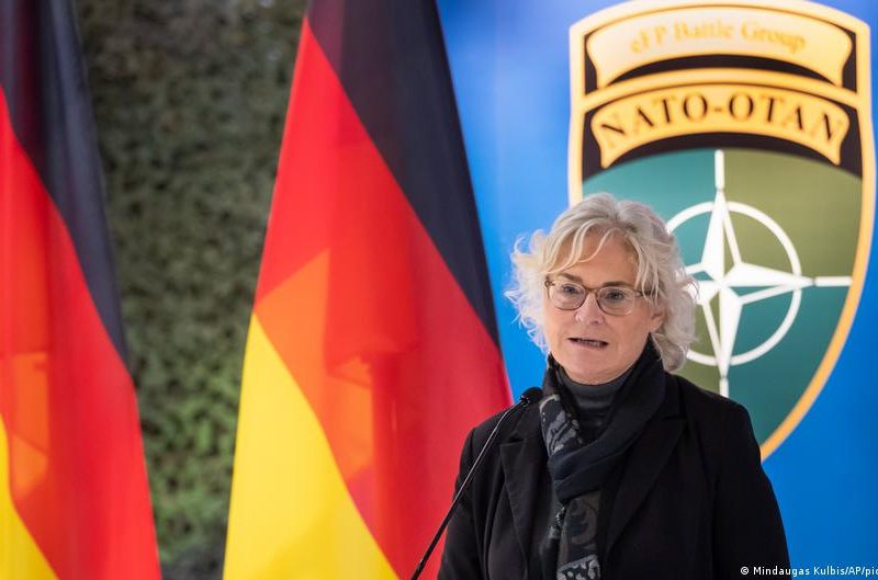 Alemania espera entregar sistemas de misiles a Ucrania entre julio y agosto