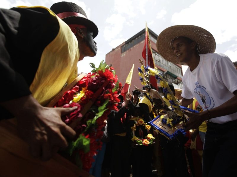 Parranda de San Pedro: entre música y colores celebran en Miranda