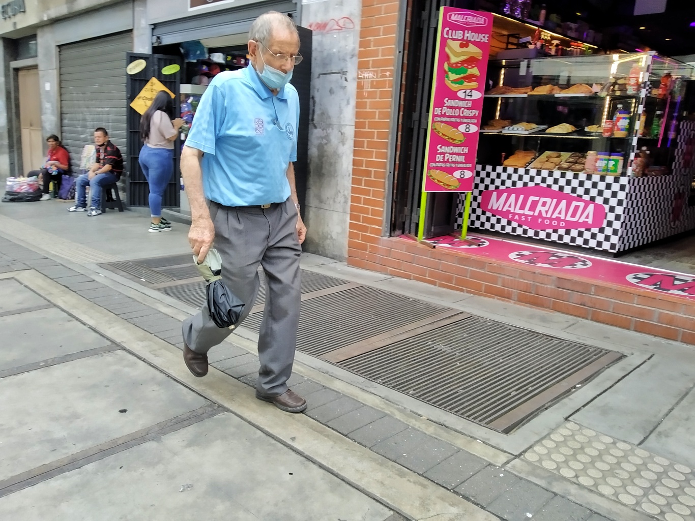 Sol en el día y lluvia en la tarde: así vivieron los caraqueños coletazo del ciclón