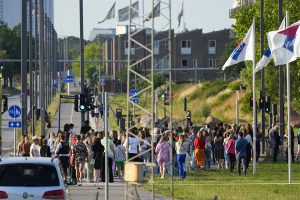 Tres hospitalizados tras tiroteo en centro comercial en Copenhague, según medios