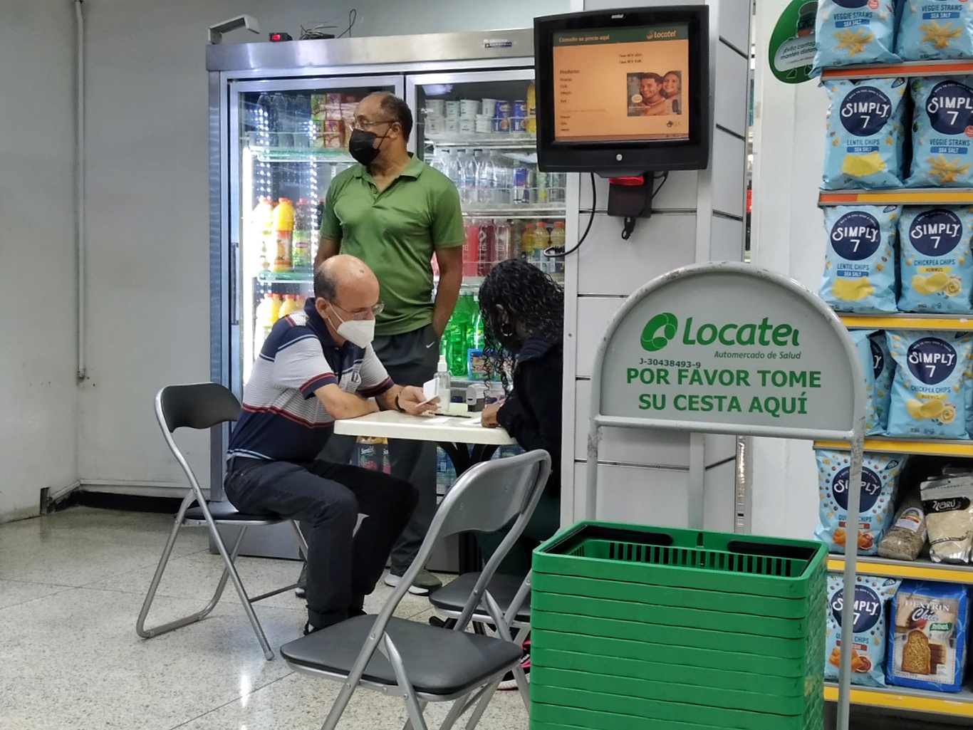 Locatel anunció que algunas de sus tiendas ponen cuarta dosis | Foto: Mairet Chourio