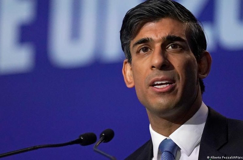 Apoyan a Rishi Sunak como reemplazo de Boris Johnson