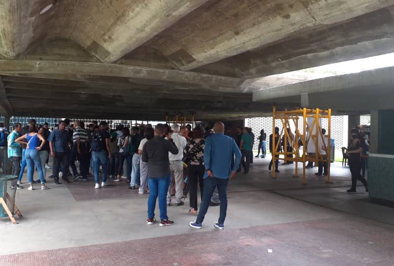 Egresados de la UCV escogen a sus representantes este #13Jul