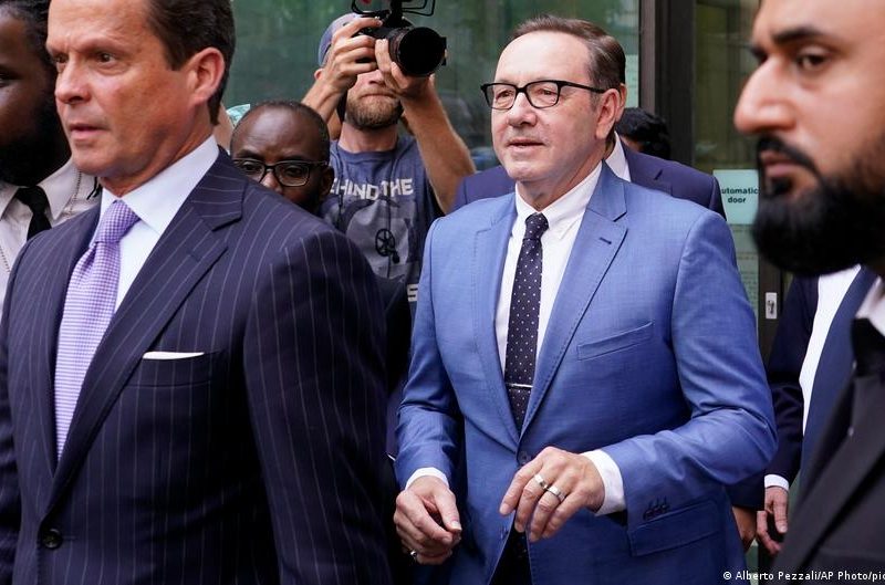 El actor Kevin Spacey se declara no culpable de delitos de agresión sexual