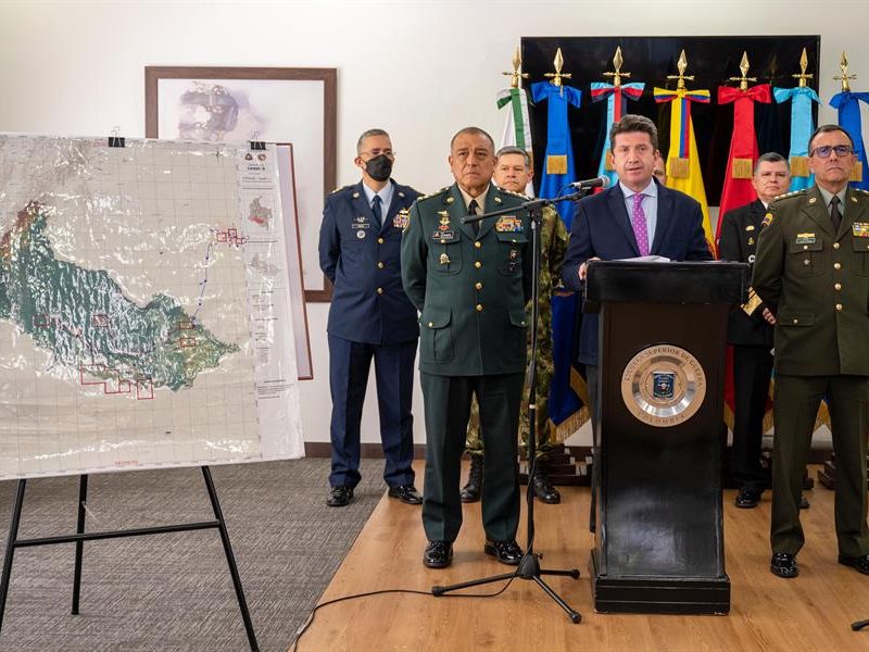 Gobierno colombiano da estocada a disidencias con muerte de "Iván Mordisco"