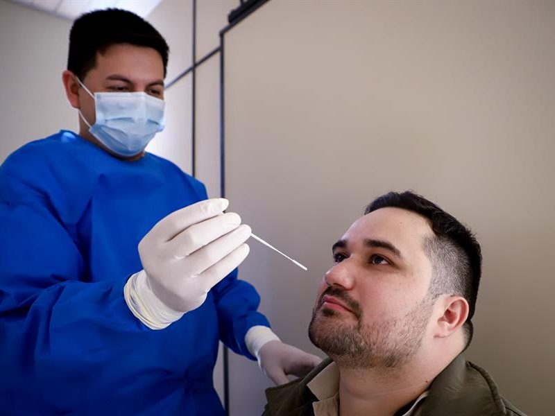 Autoridades registran más de 90 casos de COVID-19 en Venezuela este #25Nov