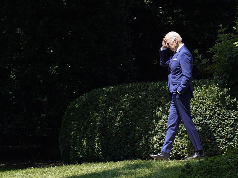 Joe Biden da positivo por COVID-19