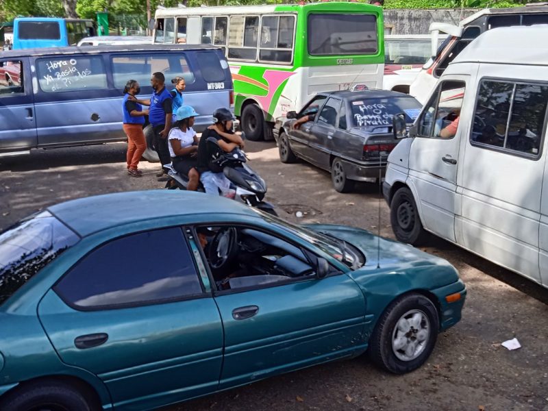 Transportistas en Maturín paralizan servicio por invasión de rutas