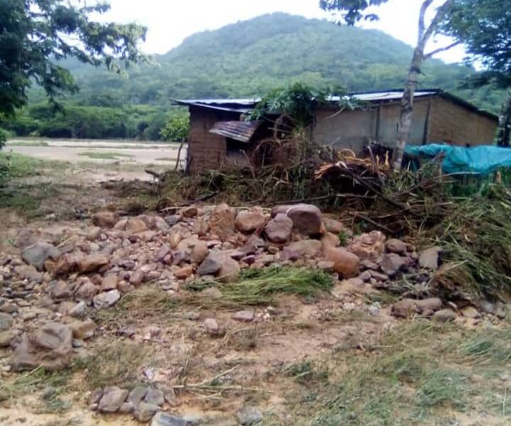 Al menos 18 familias afectadas en Barinas por desbordamiento del río Socopó