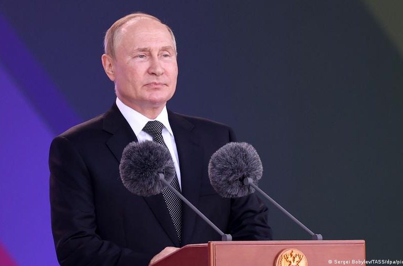 Rusia suspende su participación en acuerdo de exportación de granos ucranianos