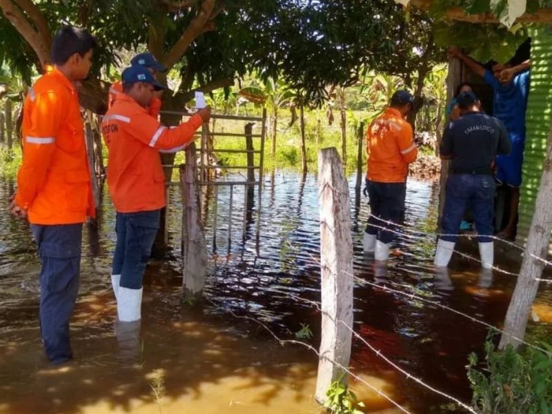 Fuertes lluvias causan anegaciones y daños materiales en el estado Zulia