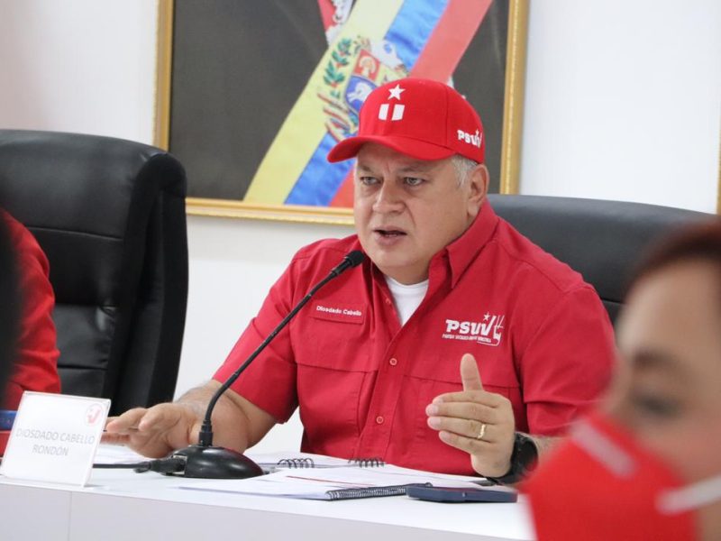 Cabello pide dejar participar a opositores en asambleas para escoger jefes de comunidad del Psuv