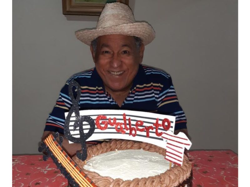 Hija de Gualberto Ibarreto dice que el artista fue operado, pero sigue en terapia intensiva