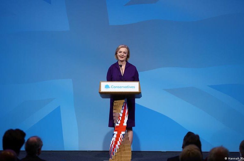 Renuncia Liz Truss, la primera ministra británica, tras solo 45 días en el poder