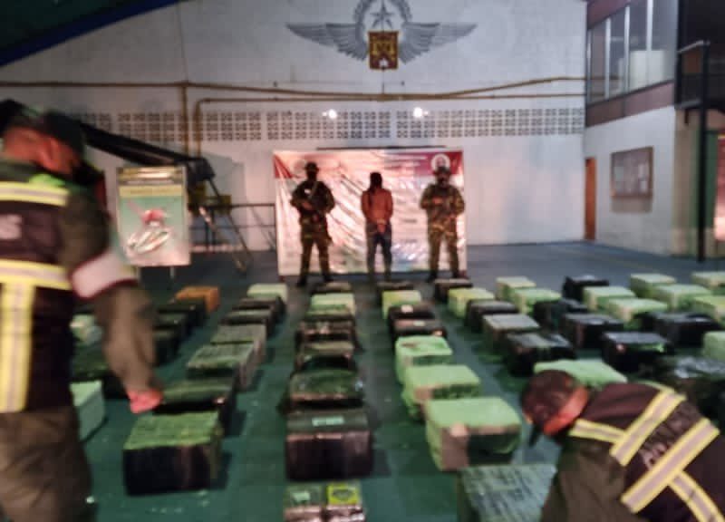 Incautan 2.260 kilos de cocaína en estado fronterizo de Venezuela