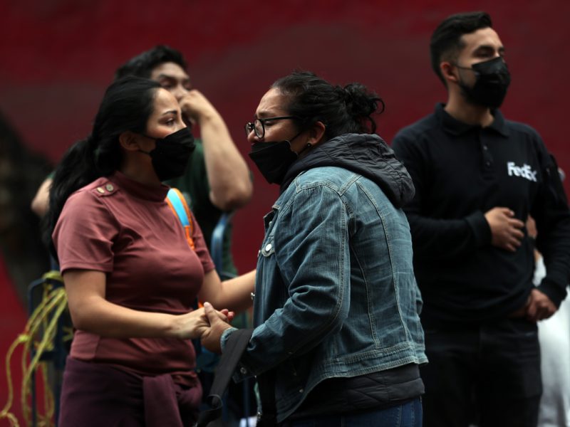 Un sismo de magnitud 7,4 sacude el centro de México