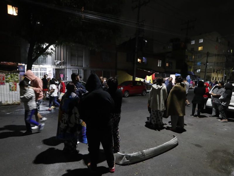 Temblor de magnitud 6,9 activa la alerta sísmica en México