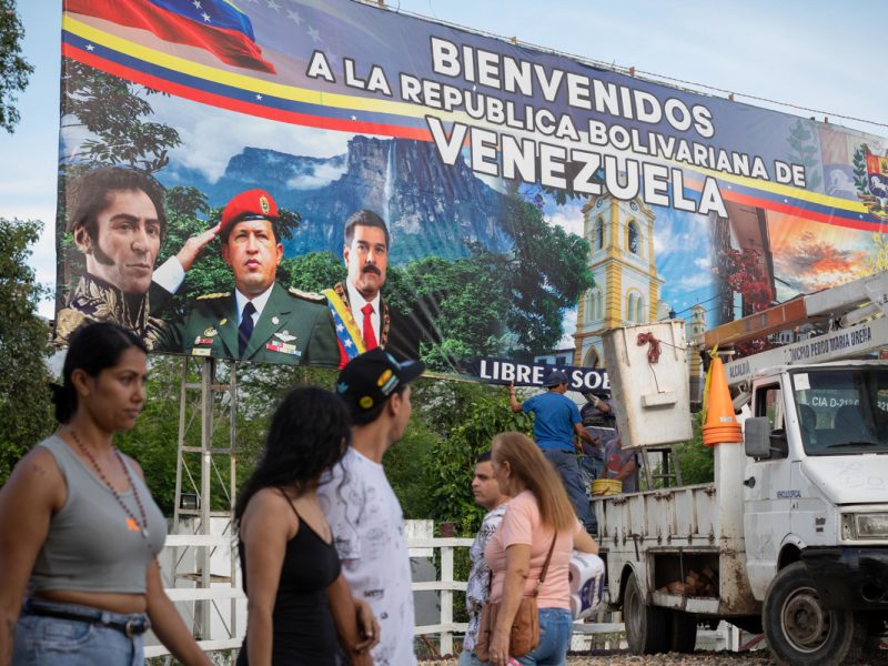 Venezuela acicala su lado fronterizo en víspera de la reapertura con Colombia
