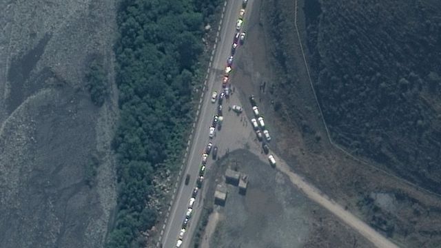 Fila de autos en la frontera rusa con Georgia, el pasado 25 de septiembre.