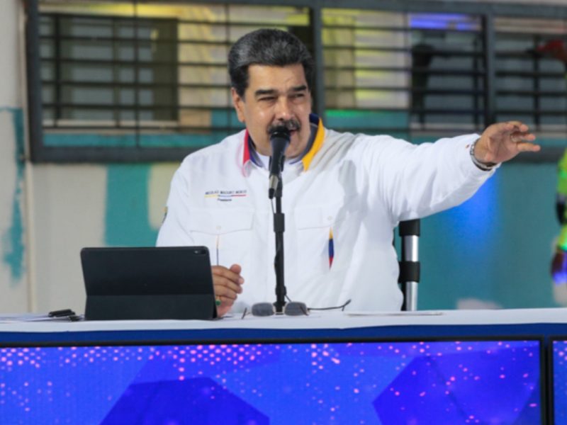 Europa y EEUU "prefieren la crisis" antes que negociar con Rusia, dice Maduro