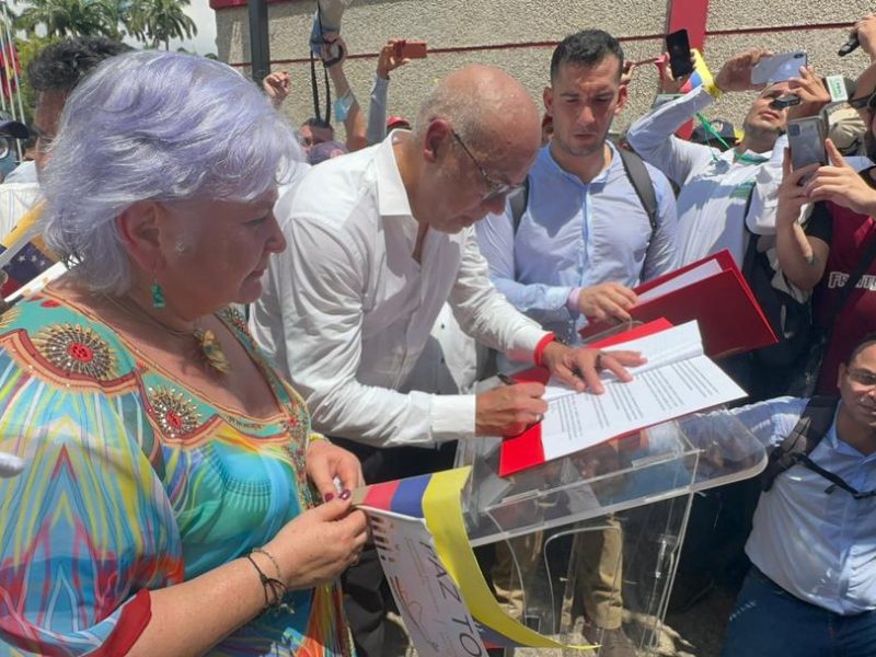 Parlamentos de Colombia y Venezuela instalan comisiones para reactivación de frontera