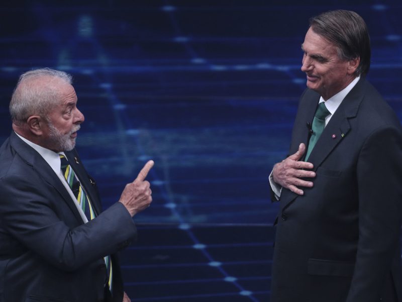 Bolsonaro afirma que Lula "no respeta la propiedad privada"