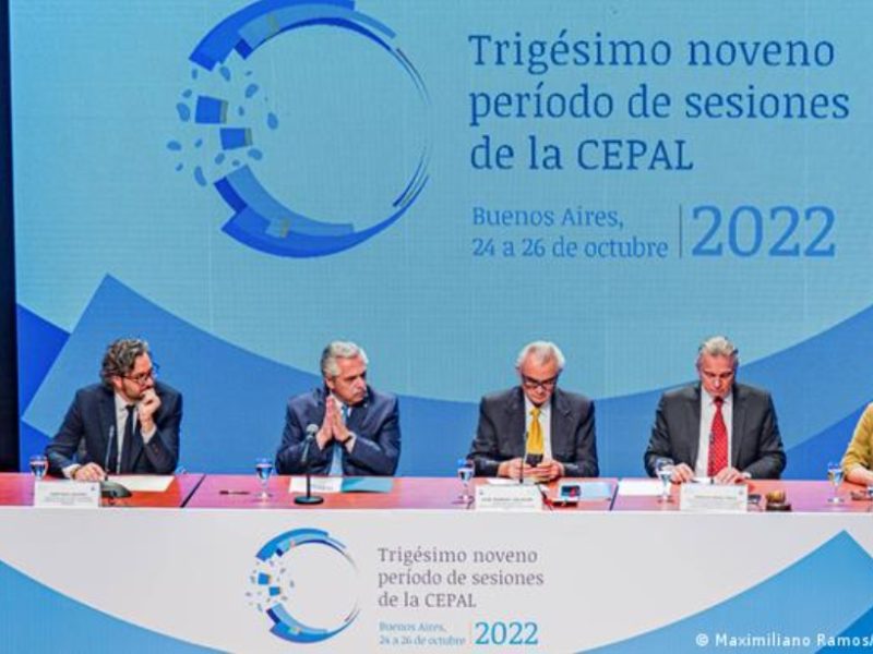 Guterres pide alivio de deuda y un "impulso masivo" para Latinoamérica