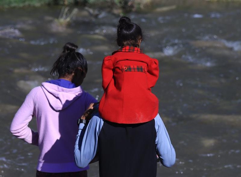México autoriza paso a migrantes venezolanos con cita confirmada