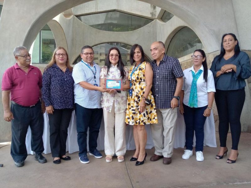 Cevamar recibe reconocimiento del Instituto Autónomo de Servicios de Bibliotecas de Nueva Esparta