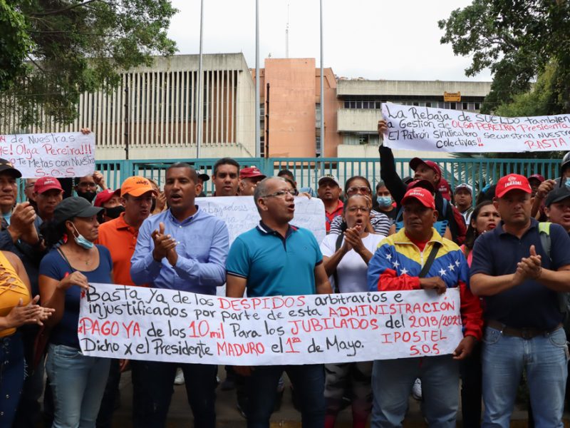 Trabajadores de Ipostel protestan por reivindicaciones salariales (Mairet Chourio)
