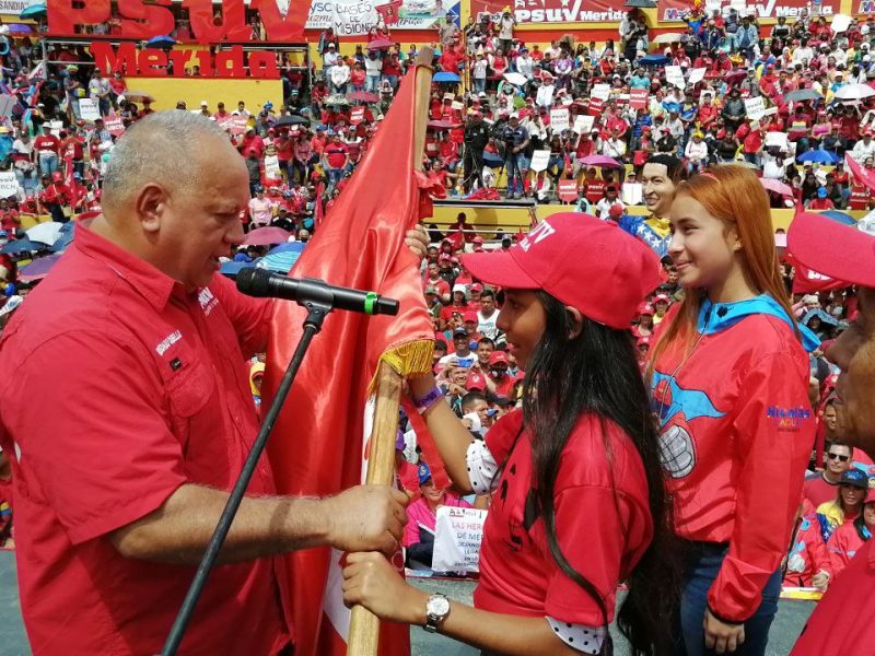 Cabello pide a bases del Psuv «visitar» a opositores y «convencerlos»