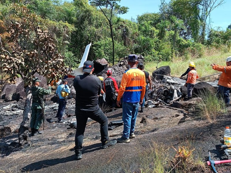 Accidente aéreo en Puerto Ayacucho deja cinco militares fallecidos