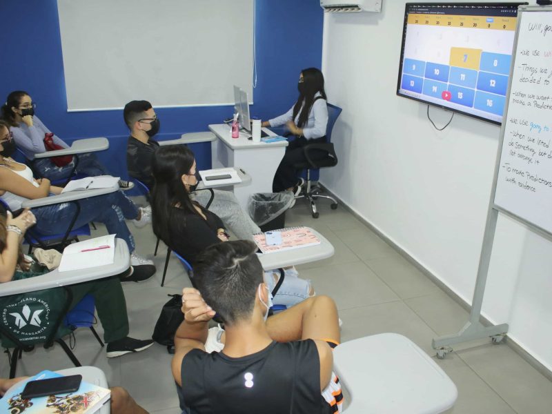 Casi 500 estudiantes presentes en las cuatro cohortes del Programa EFL 2022