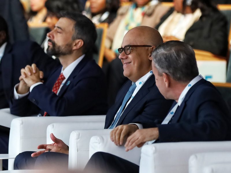 Los acuerdos de México: ¿qué han pactado el gobierno y la Plataforma Unitaria hasta ahora?