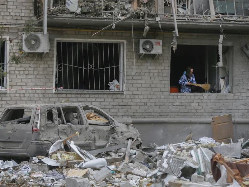 Países del G7 ayudarán a documentar crímenes de guerra rusos en Ucrania