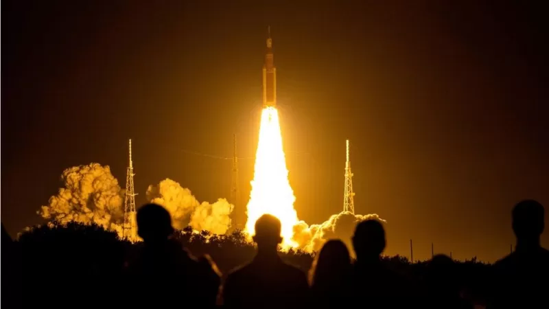 Misión Artemis: la NASA lanza su cohete más potente jamás construido para volver a la Luna