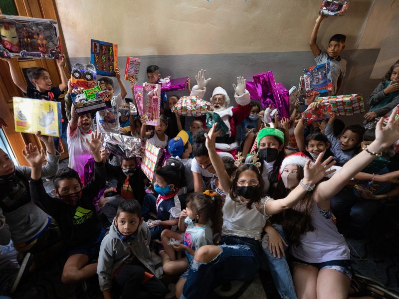 "Un juguete, una buena noticia" busca donativos para 350 niños