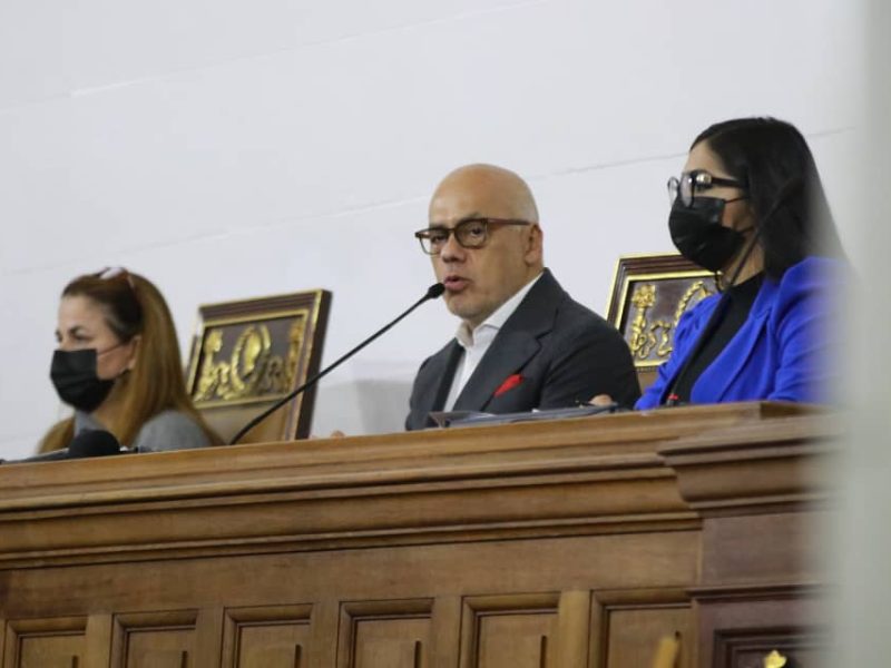 Sancionada ley que regula el trabajo por encargo que se realiza desde el hogar