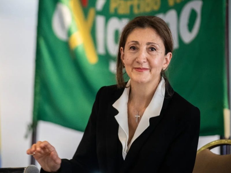 Betancourt pide a Caracas no amparar criminales colombianos en proceso de paz