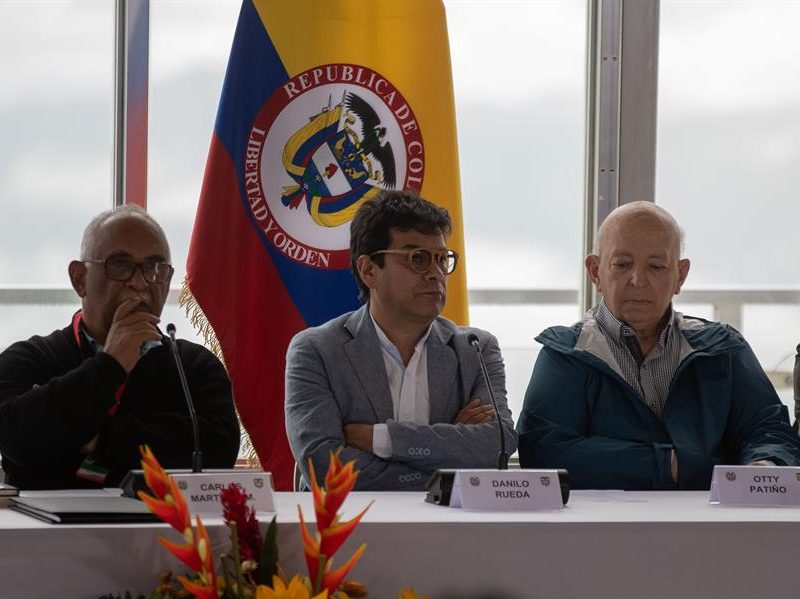 De qué depende el éxito del diálogo de paz con el ELN y su relación con Venezuela